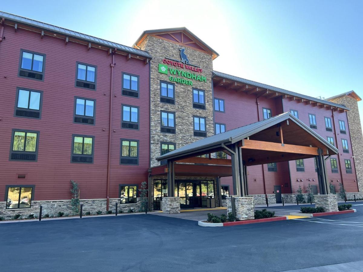 Wyndham Garden Redwood Valley - Ukiah Zewnętrze zdjęcie
