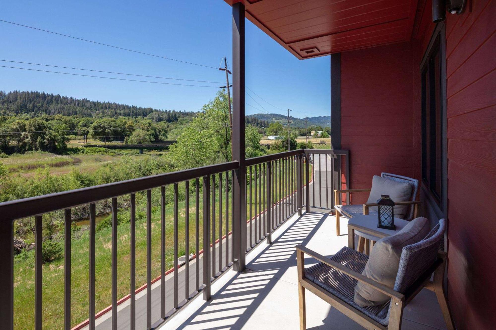 Wyndham Garden Redwood Valley - Ukiah Zewnętrze zdjęcie